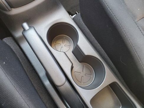 Certified 2025 Nissan Kicks Play S image 22