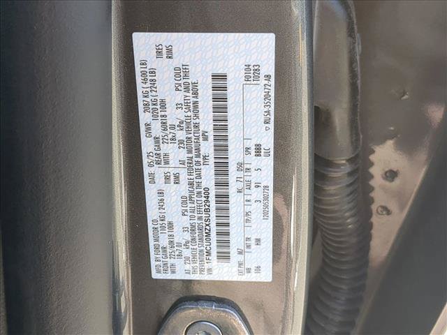 Certified 2025 Ford Escape ST-Line w/ Equipment Group 301A FWD image 23