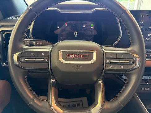 Used 2023 GMC Canyon AT4 w/ AT4 Premium Package AWD/4WD image 32