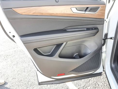 New 2026 Volkswagen Atlas SE AWD/4WD image 33