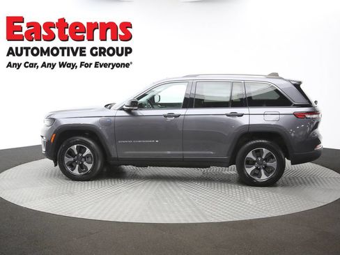 Used 2022 Jeep Grand Cherokee Limited 4xe w/ Luxury Tech Group II AWD/4WD image 65