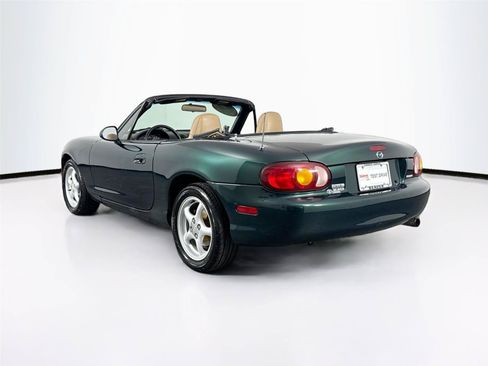 Used 1999 MAZDA MX-5 Miata RWD image 20