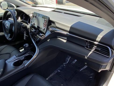 Certified 2023 Toyota Camry SE FWD image 19