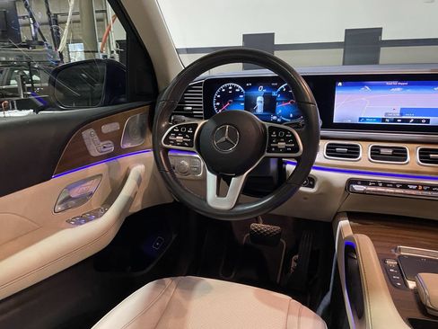Certified 2021 Mercedes-Benz GLE 350 image 3