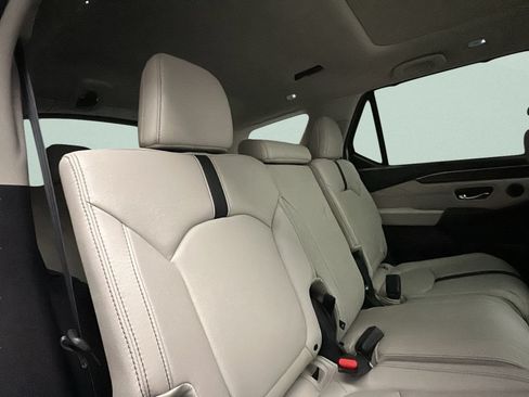 New 2026 Honda Pilot Touring image 19