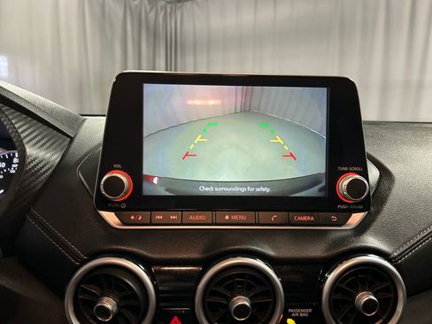 Used 2025 Nissan Sentra SV image 16