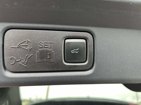 Used 2021 Ford Mustang Mach-E Premium RWD image 15