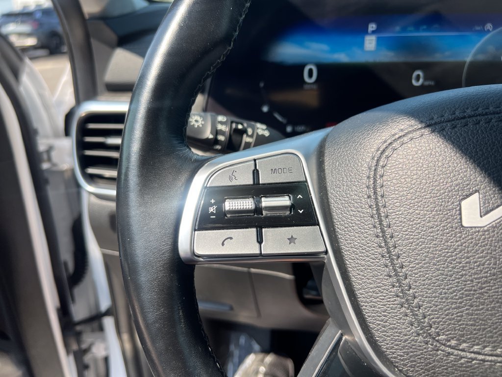 Certified 2023 Kia Telluride SX Prestige AWD/4WD image 19