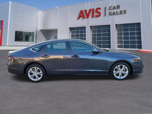 Used 2025 Honda Accord LX image 5