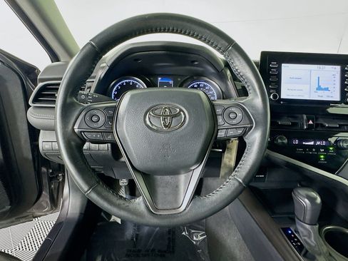 Used 2023 Toyota Camry SE FWD image 15