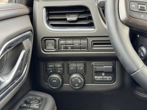 Certified 2024 Chevrolet Tahoe RST w/ Luxury Package AWD/4WD image 30