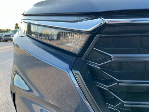 Used 2023 Honda CR-V LX image 13