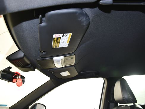 Used 2023 Mitsubishi Outlander SE AWD/4WD image 38