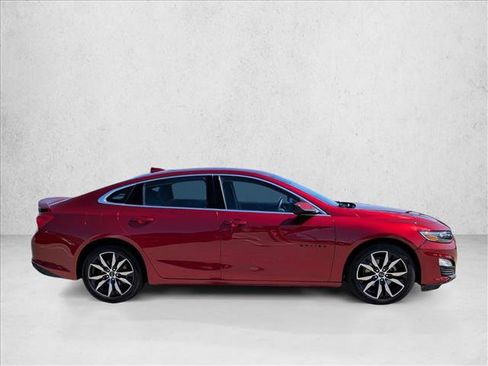 Used 2023 Chevrolet Malibu RS w/ Driver Confidence Package image 4