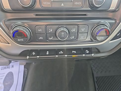 Used 2017 GMC Sierra 1500 SLE w/ SLE Value Package image 20