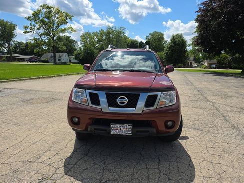 Used 2017 Nissan Frontier PRO-4X w/ Pro-4x Luxury Package AWD/4WD image 5