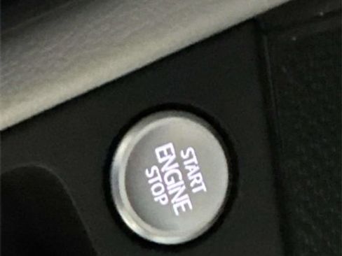 New 2025 Volkswagen Jetta SE image 19