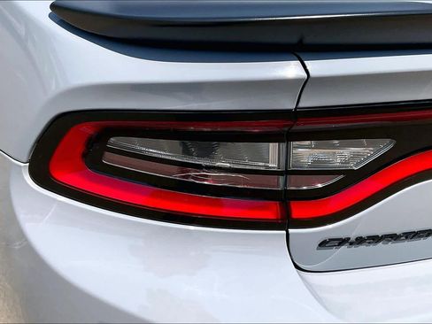 Used 2021 Dodge Charger SXT w/ Blacktop Package AWD/4WD image 28