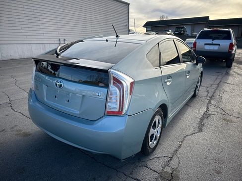 Used 2012 Toyota Prius One image 6