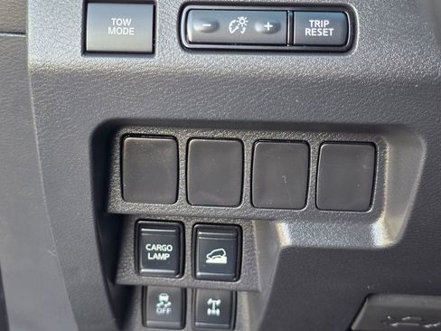 Used 2023 Nissan Frontier PRO-4X w/ Tow Package image 16