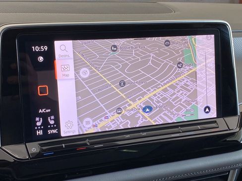 Used 2024 Volkswagen Atlas Peak Edition SEL image 25