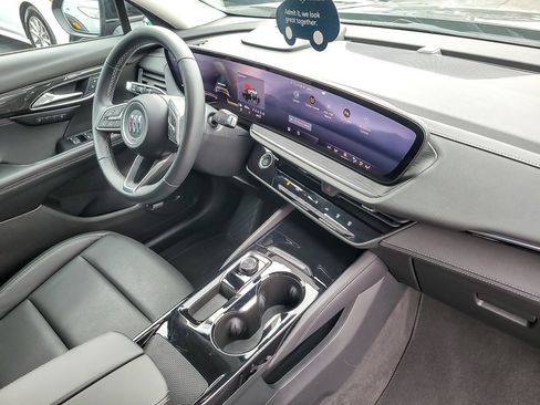 Certified 2025 Buick Envision Preferred image 21