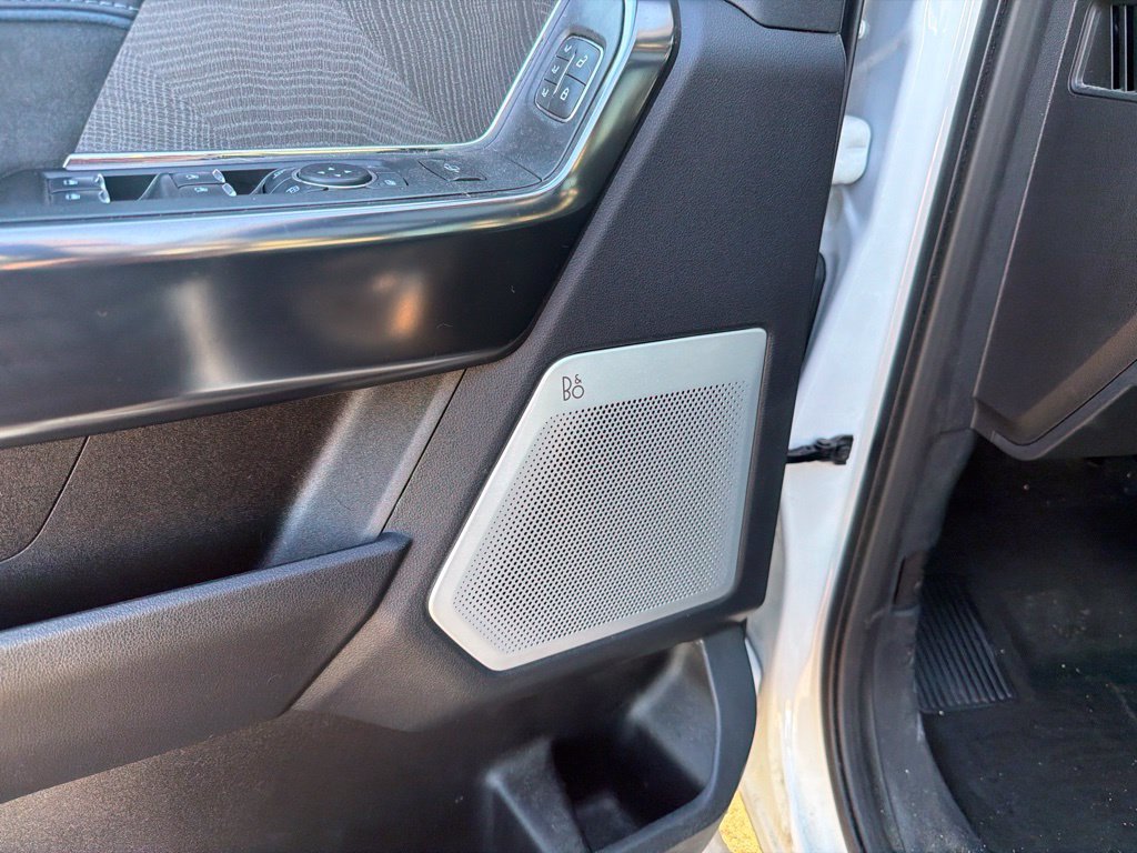 Used 2025 Ford F350 Platinum AWD/4WD image 13