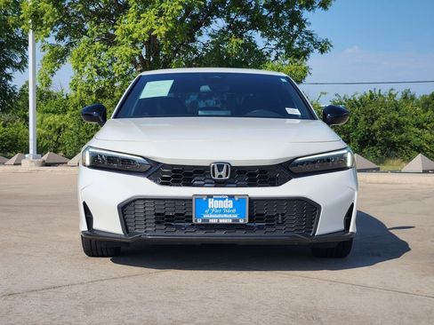 Used 2025 Honda Civic Sport image 2
