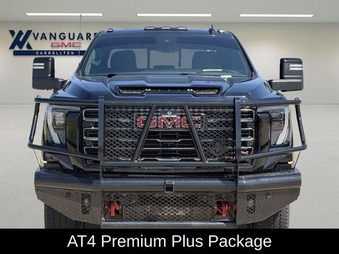 Used 2024 GMC Sierra 2500 AT4 w/ AT4 Premium Plus Package AWD/4WD image 3