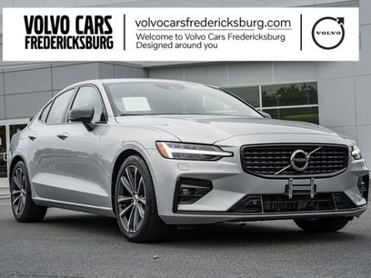 Used 2022 Volvo S60 B5 Momentum w/ Premium Package