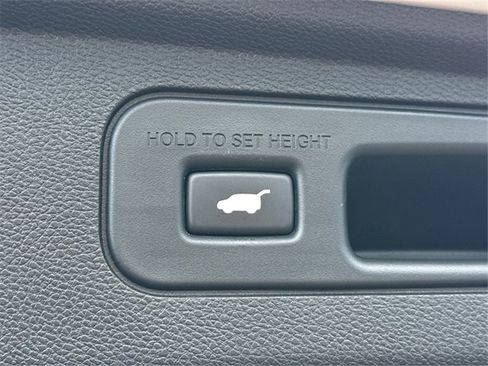 Used 2023 Honda Odyssey Elite image 20