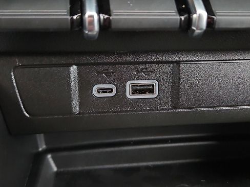 Used 2026 Chevrolet Colorado ZR2 AWD/4WD image 25