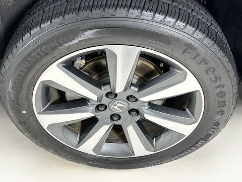 Used 2024 Honda Pilot Elite image 34