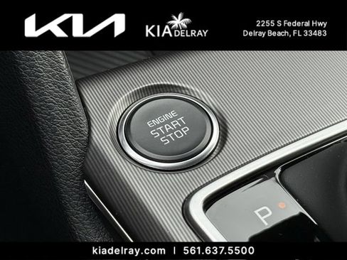 New 2026 Kia Sportage SX FWD image 32