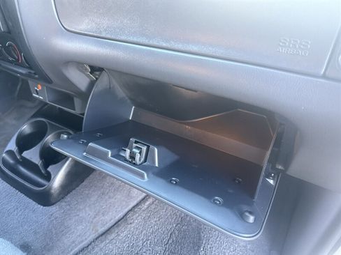 Used 2002 Ford Ranger XLT image 24