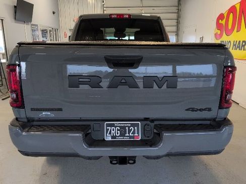 Used 2026 RAM 2500 Big Horn AWD/4WD image 3