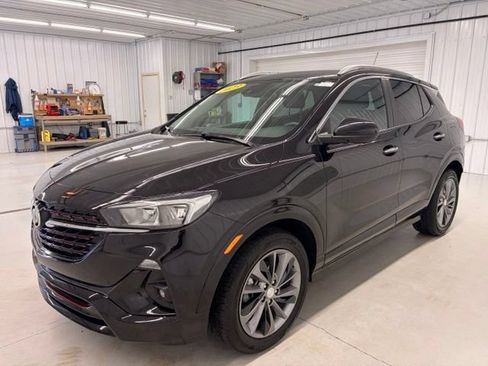 Used 2023 Buick Encore GX Select w/ Sport Touring Package FWD image 3