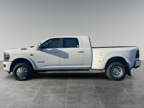 New 2026 RAM 3500 Longhorn image 2
