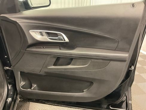 Used 2016 Chevrolet Equinox LTZ w/ Enhanced Convenience Package AWD/4WD image 27