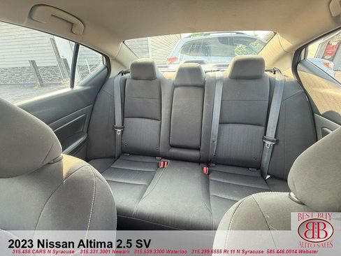 Used 2023 Nissan Altima 2.5 SV FWD image 21