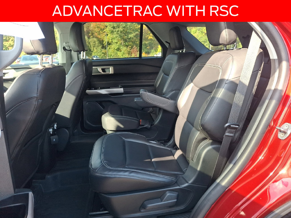Certified 2023 Ford Explorer XLT w/ Equipment Group 202A AWD/4WD image 10