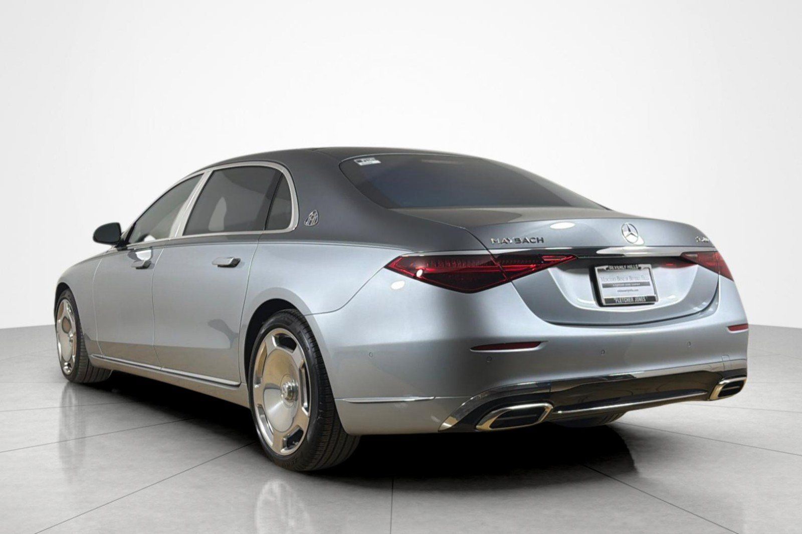 Used 2024 Mercedes-Benz Maybach S 580 4MATIC image 3