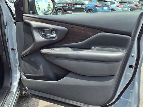 Used 2023 Nissan Murano Platinum w/ Cargo Package FWD image 13