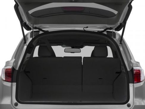 Used 2018 Acura RDX AWD w/ Advance Package image 12