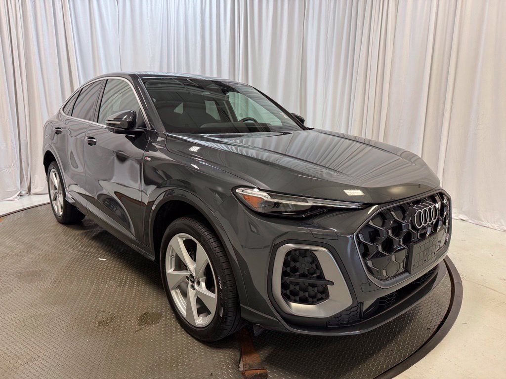 Used 2025 Audi Q5 Premium Plus AWD/4WD image 19