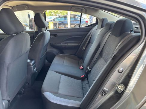 Used 2025 Nissan Versa SV FWD image 27