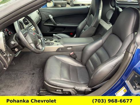 Used 2005 Chevrolet Corvette Coupe w/ Preferred Equipment Group RWD image 20
