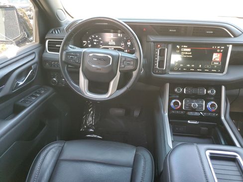 Used 2022 GMC Yukon Denali image 12