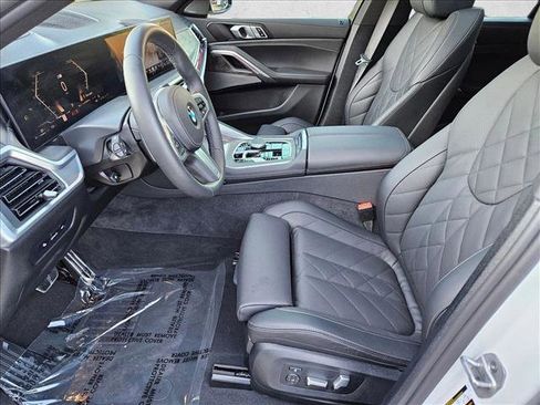 Used 2026 BMW X6 xDrive40i image 18