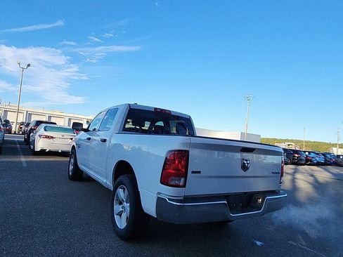 Used 2023 RAM 1500 Classic SLT image 3